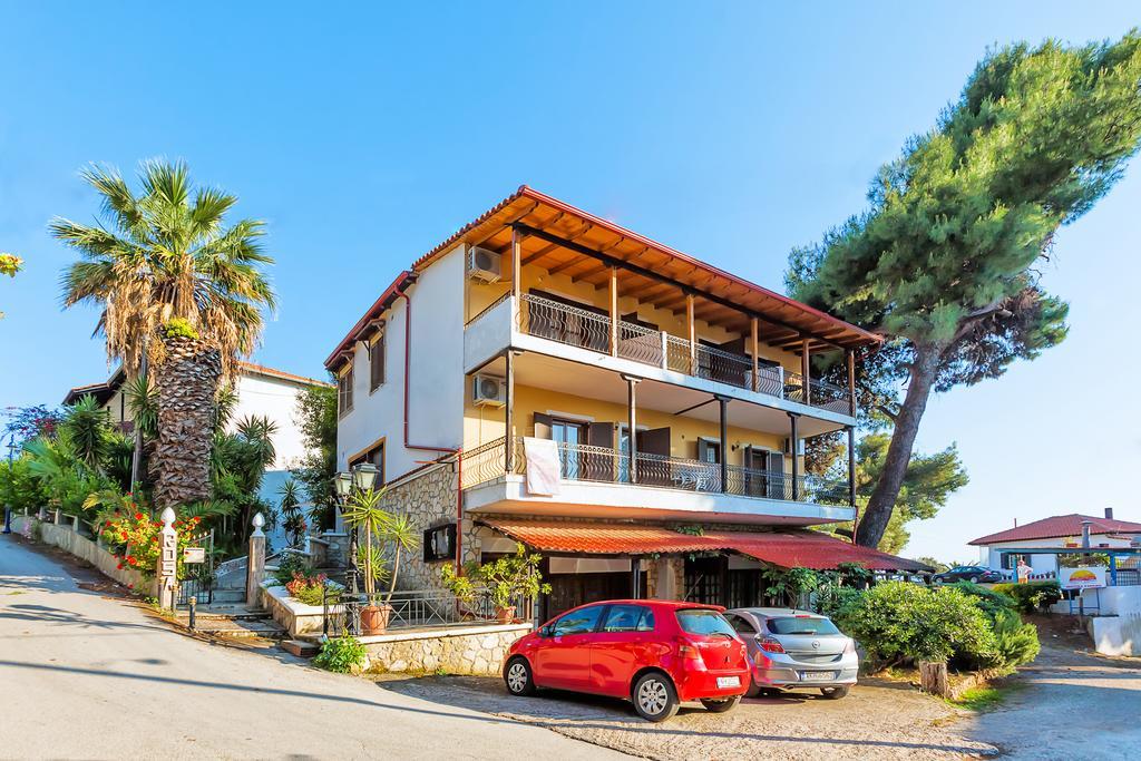 Xenios Loutra Village Karnagio Экстерьер фото